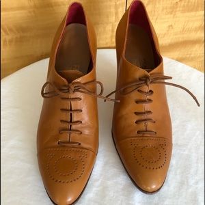 Salvatore Ferragamo Leather square toe -booties